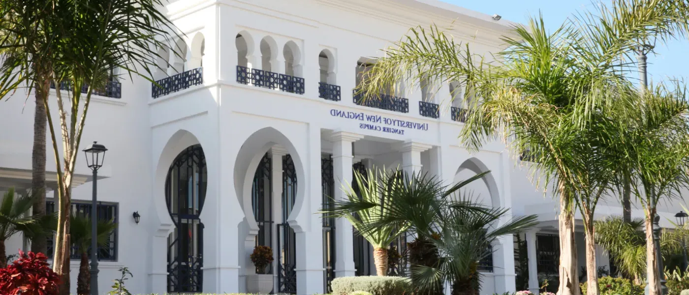 UNE Morocco campus exterior during daytime